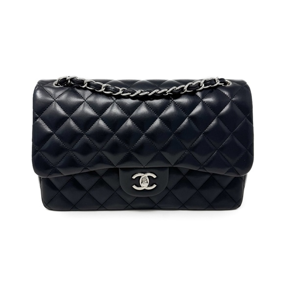 Chanel Quilted Double Flap Jumbo Lambskin Bag - Picture 1 of 10